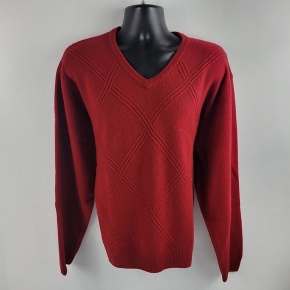 Jos. A. Bank Other - Jos A Bank lambswool sweater v neck red XL 212